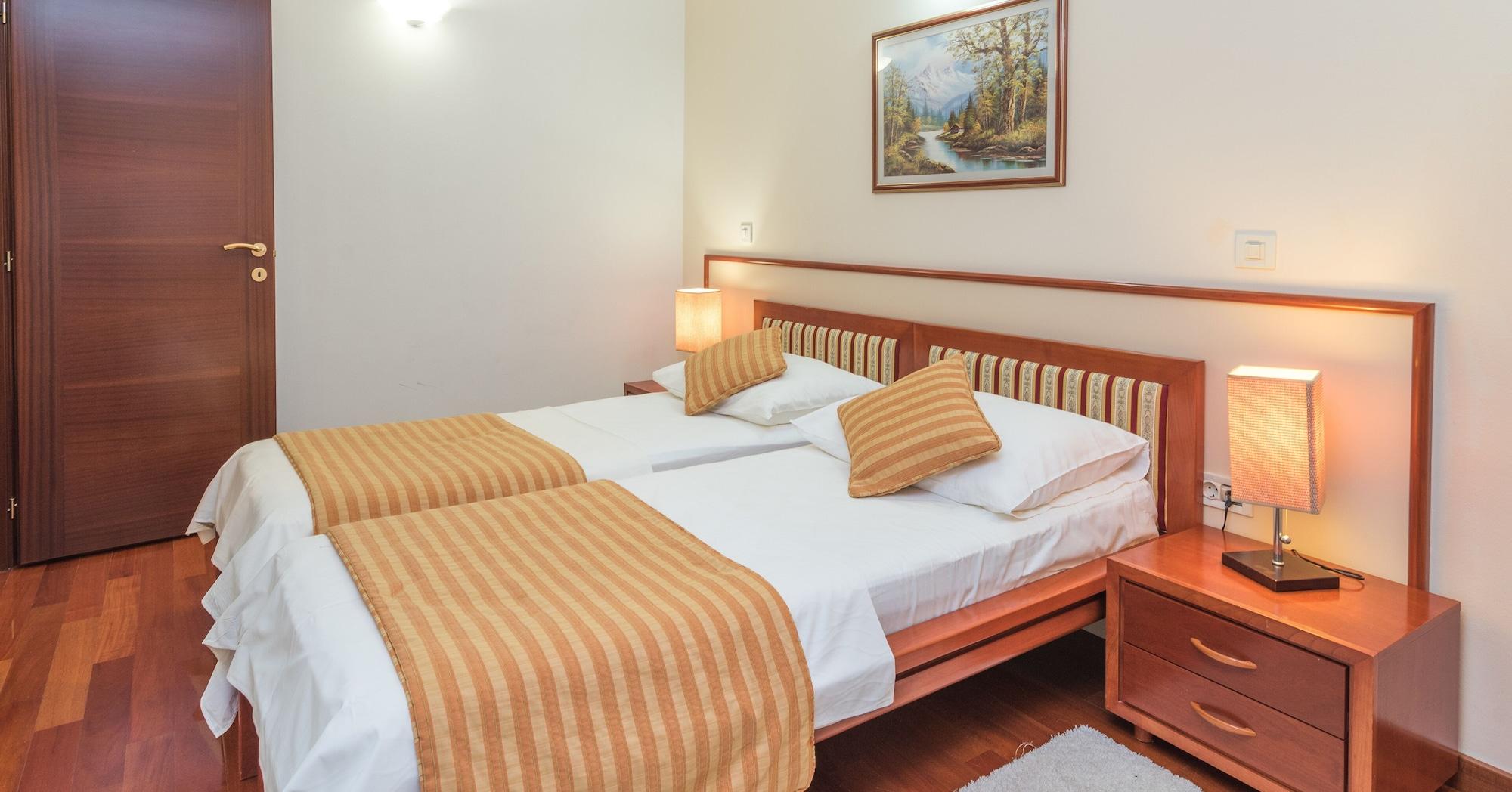 Hotel Trogir Palace מראה חיצוני תמונה