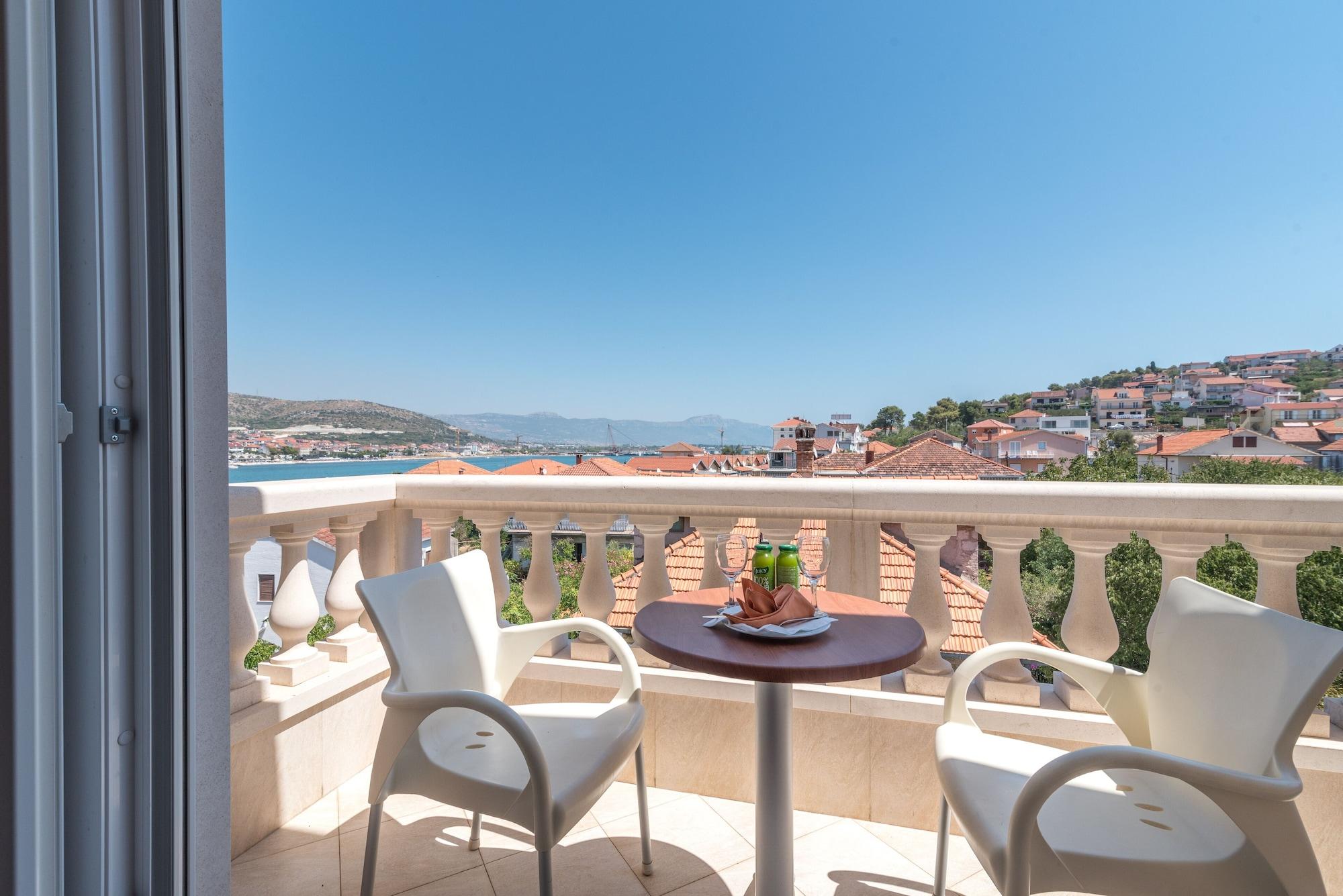 Hotel Trogir Palace מראה חיצוני תמונה