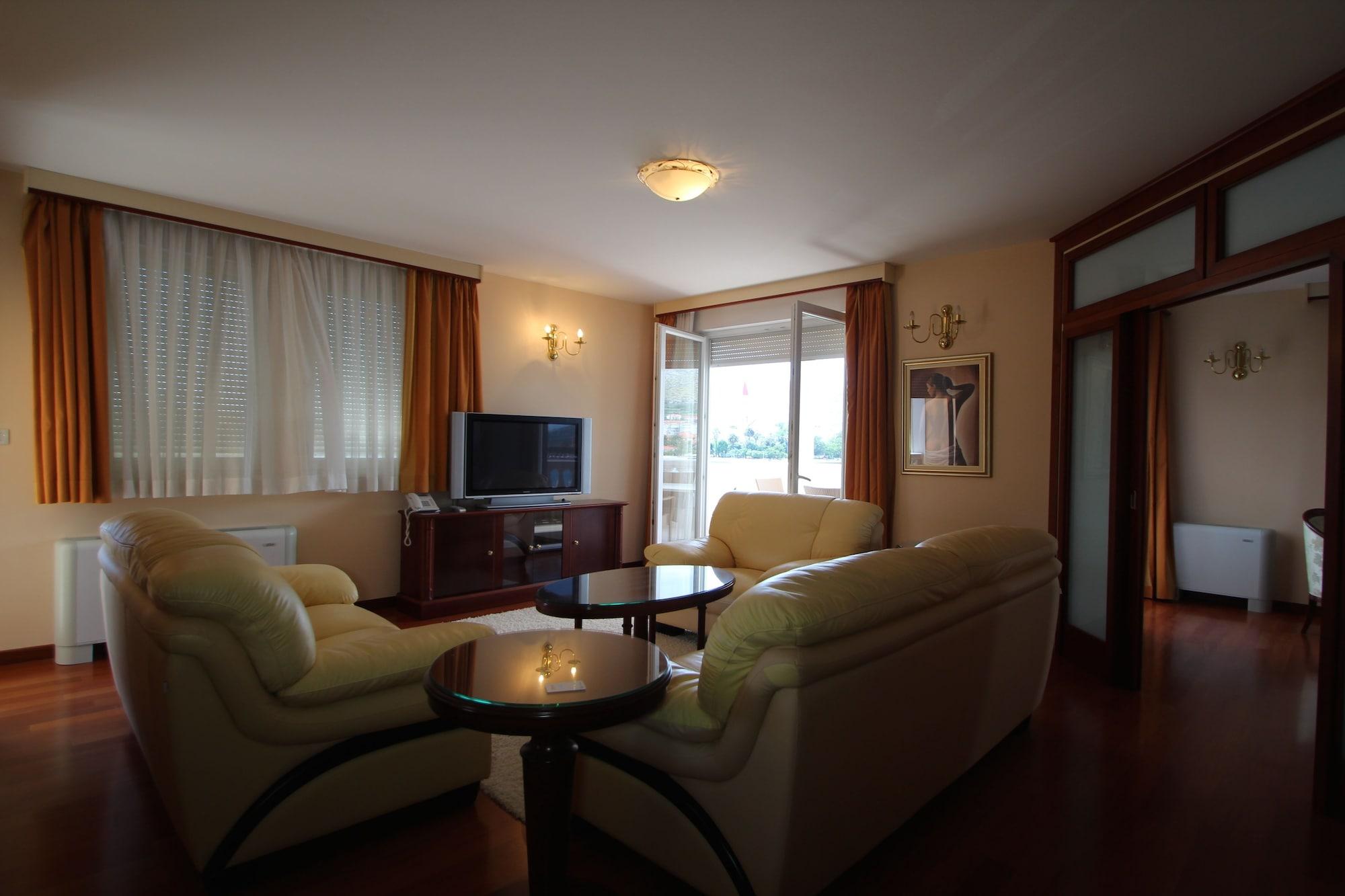 Hotel Trogir Palace מראה חיצוני תמונה