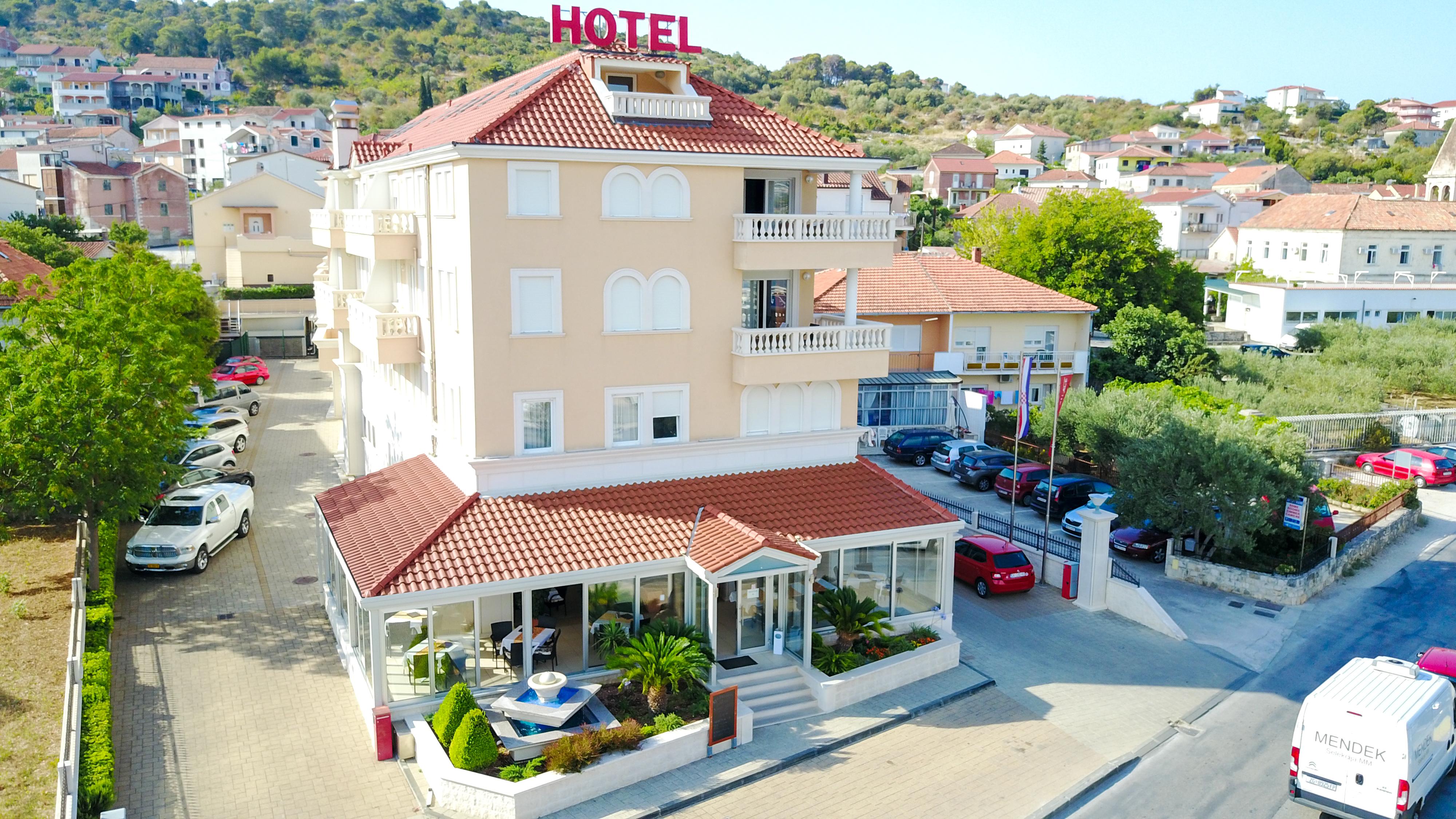 Hotel Trogir Palace מראה חיצוני תמונה