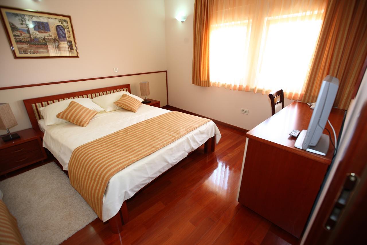 Hotel Trogir Palace מראה חיצוני תמונה