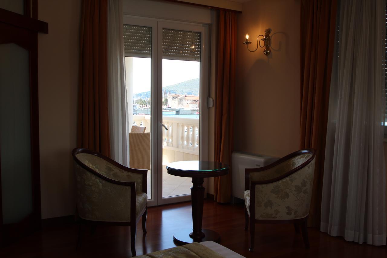 Hotel Trogir Palace חדר תמונה